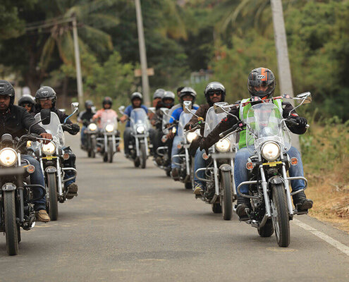BAJAJ Avenger Cruise 220 7