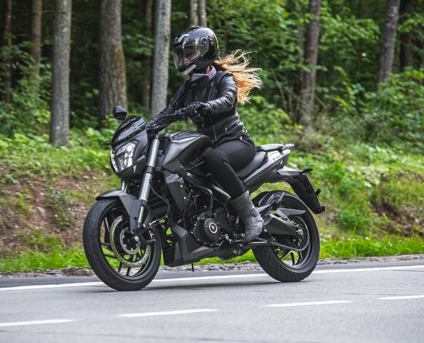 мотоцикл bajaj dominar 400 4 мотоцикл bajaj dominar 400 4