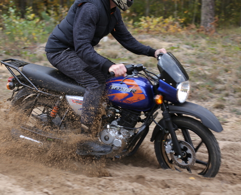 Мотоцикл BAJAJ Boxer 150 x blue