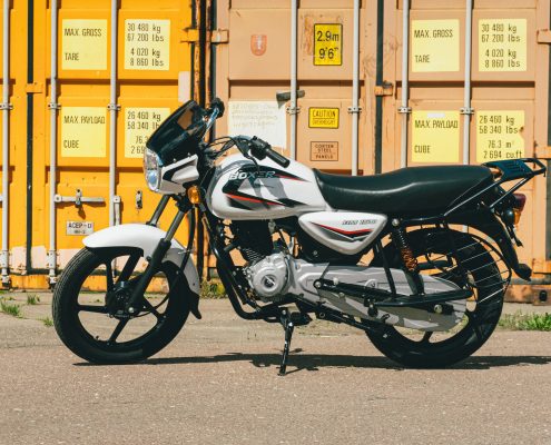 motorcycle bajaj 150 ug white (3)