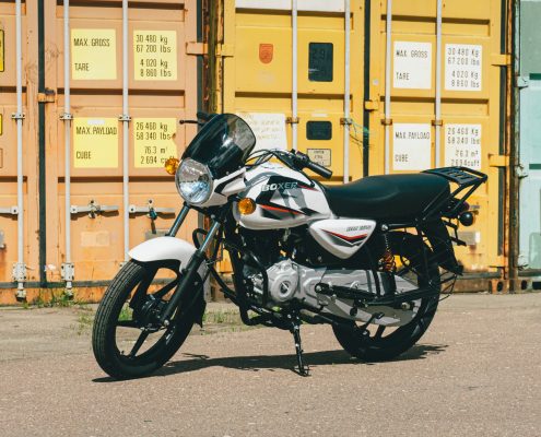 motorcycle bajaj 150 ug white (4)